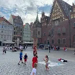 Rynek Pod Fredra Apartment