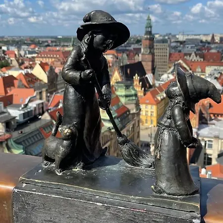 Rynek Pod Fredra Lägenhet *