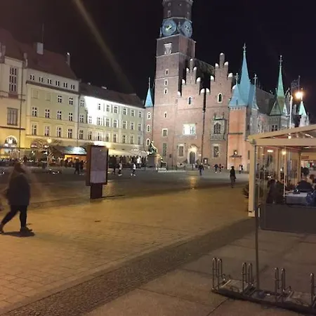 Rynek Pod Fredra Apartmán *