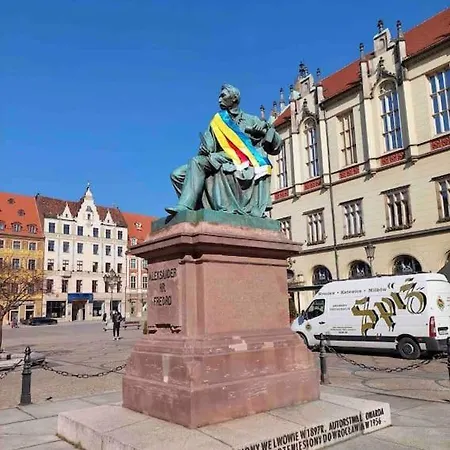 דירה Rynek Pod Fredra ורוצלב