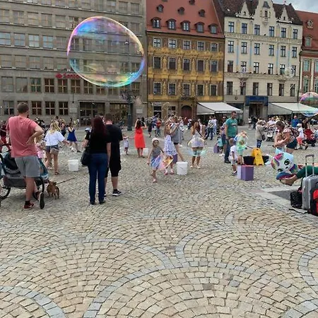 Rynek Pod Fredra Lägenhet Wrocław